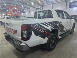 میتسوبیشی L200